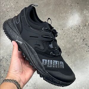 Puma Men's Black Athletic Shoes